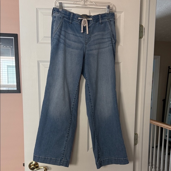 Torrid Weekend Wide Leg Mid-Rise Jean